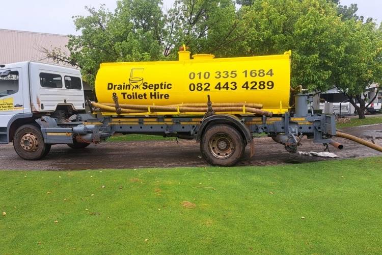 Septic Pumping 4